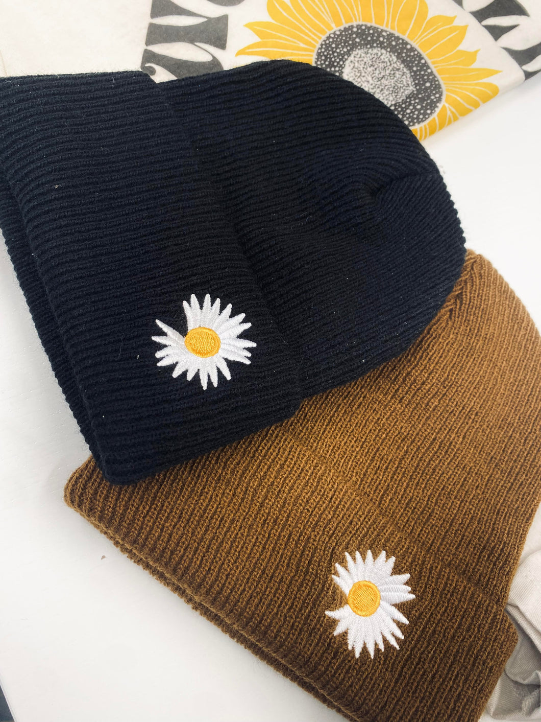DAISY BEANIE