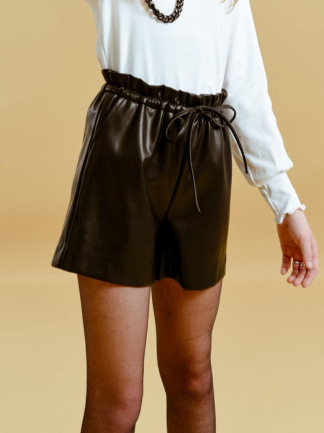 SOPHIE SHORT