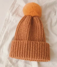 Load image into Gallery viewer, BABY POM POM BEANIE
