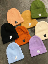 Load image into Gallery viewer, CASH &amp; CO BEANIES
