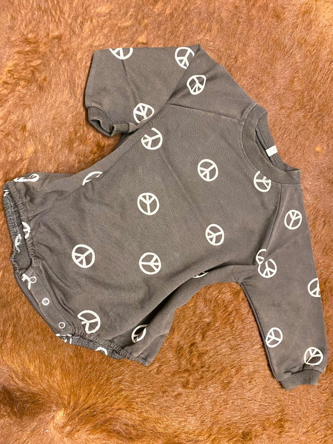 RYLEE + CRU PEACE CREW NECK ROMPER