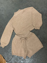 Load image into Gallery viewer, RYLEE + CRU KNIT SWEATER IN HEATHERED MOCHA

