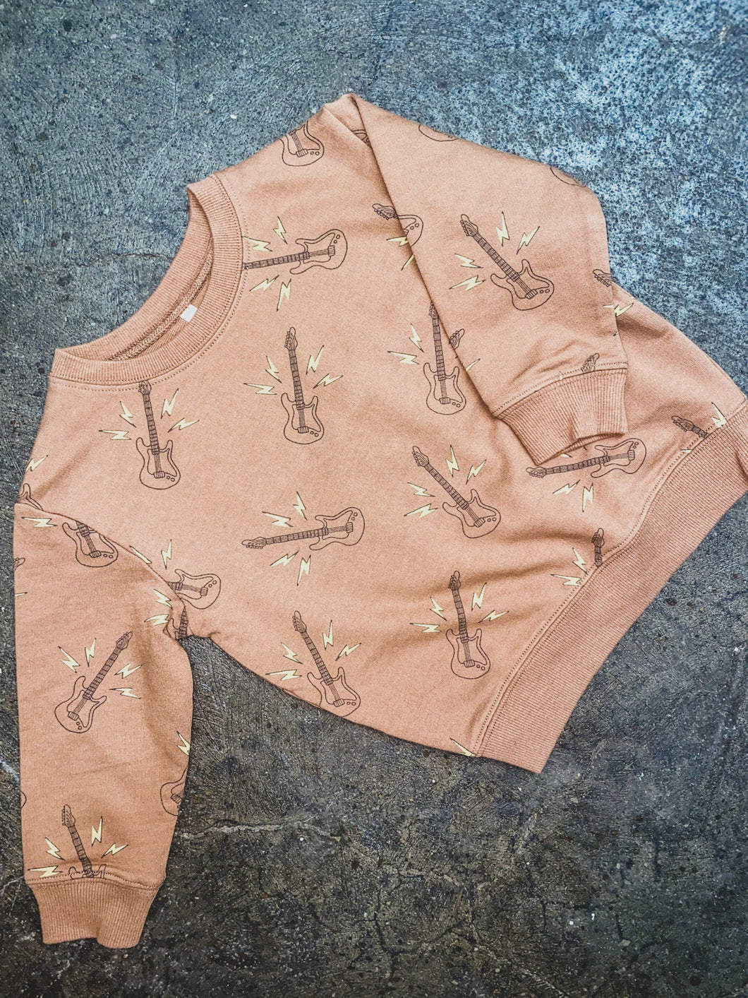 RYLEE + CRU GUITAR SWEATSHIRT